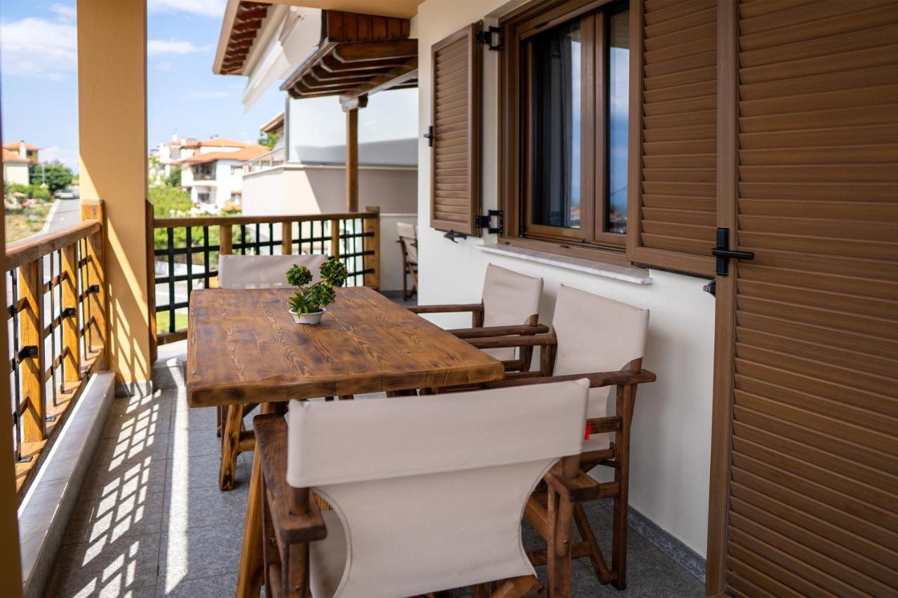 Sea View Apartment Grek Nea 3 Nea Roda Exterior photo