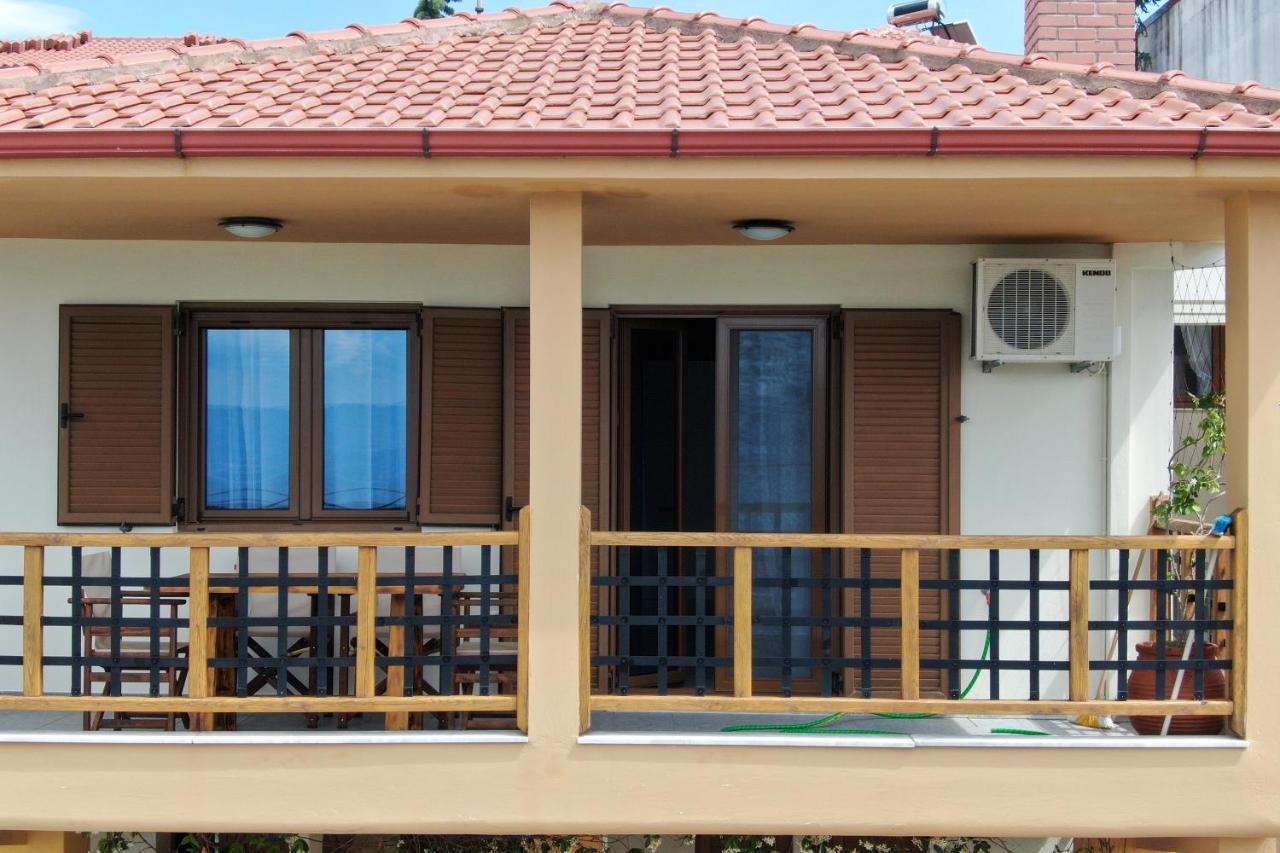 Sea View Apartment Grek Nea 3 Nea Roda Exterior photo